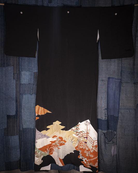KUROTOMESODE Kimono - Mountain and Floral Motifs