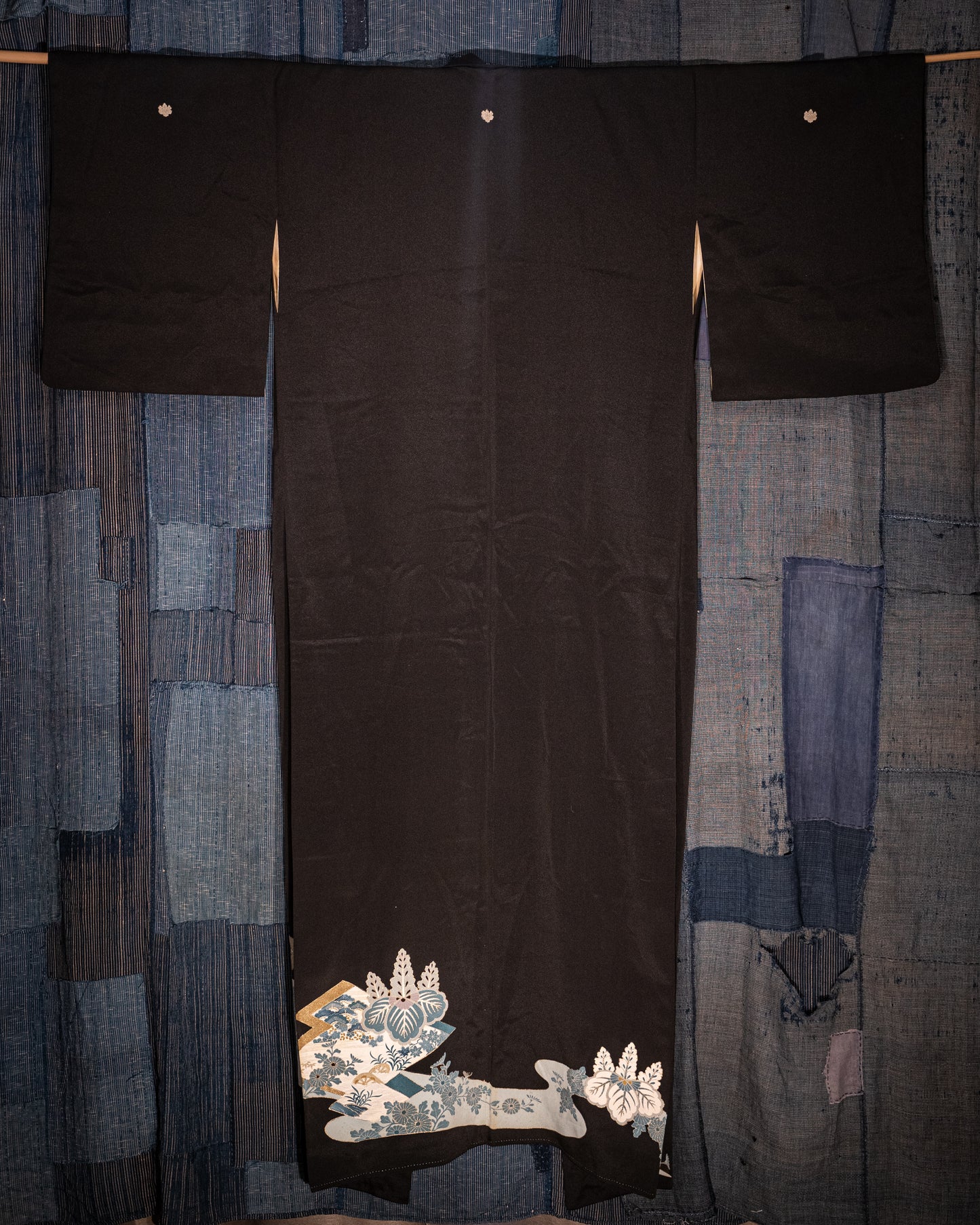 KUROTOMESOD Kimono - Gold & Blue Embroidery