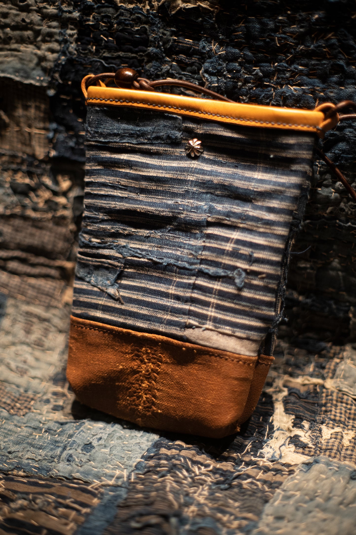 Boro small tote bag with sliver botton