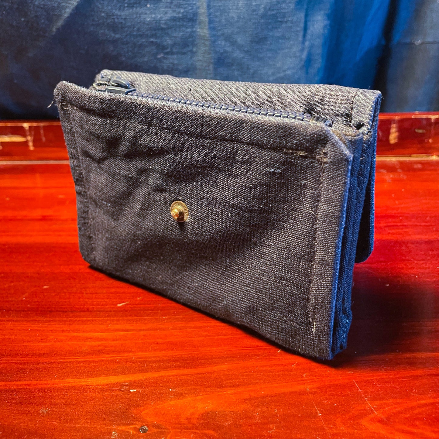Daruma Kokobo Fabric Wallet - Japanese dark indigo fabric