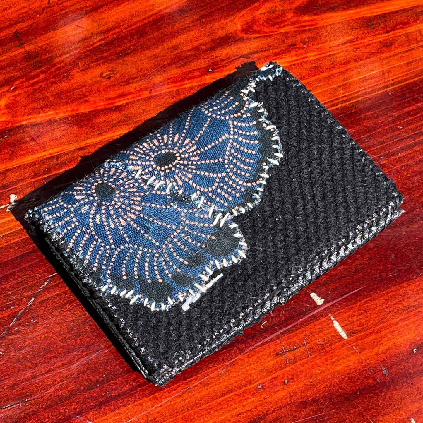 Daruma Kokobo Homemade Wallet Sashiko Katazome and Kendo Fabric