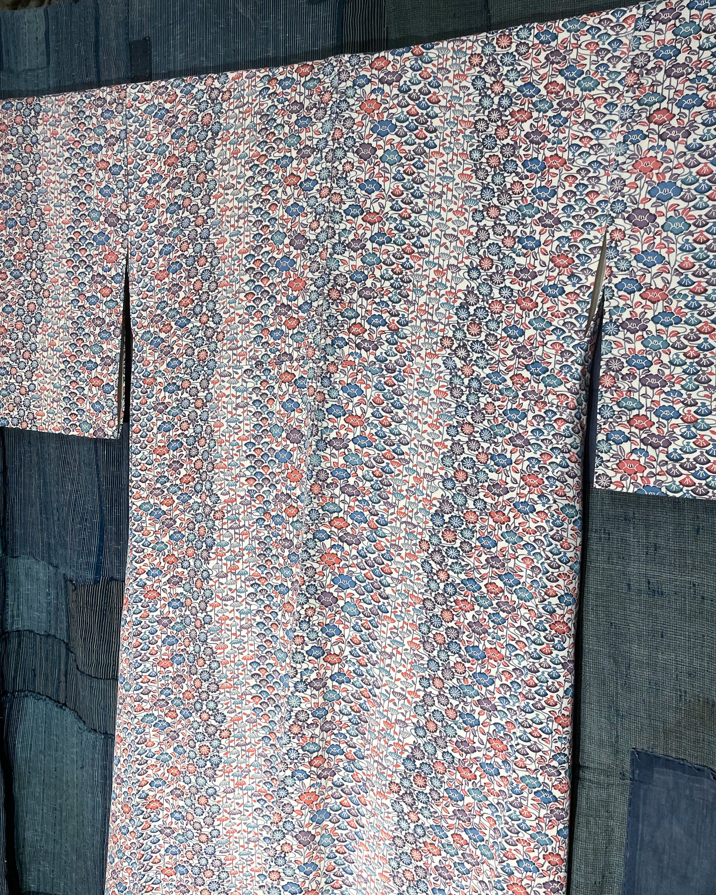 KOMON Kimono - Bingata Wisteria Dream